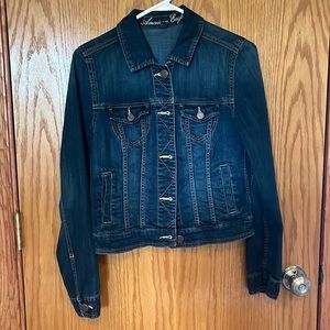 Women’s jean jacket